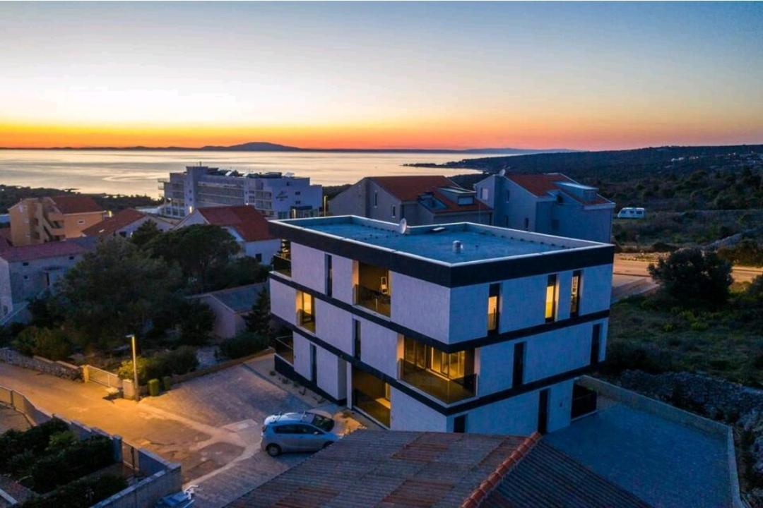 Apartments House Novel Novalja Kültér fotó